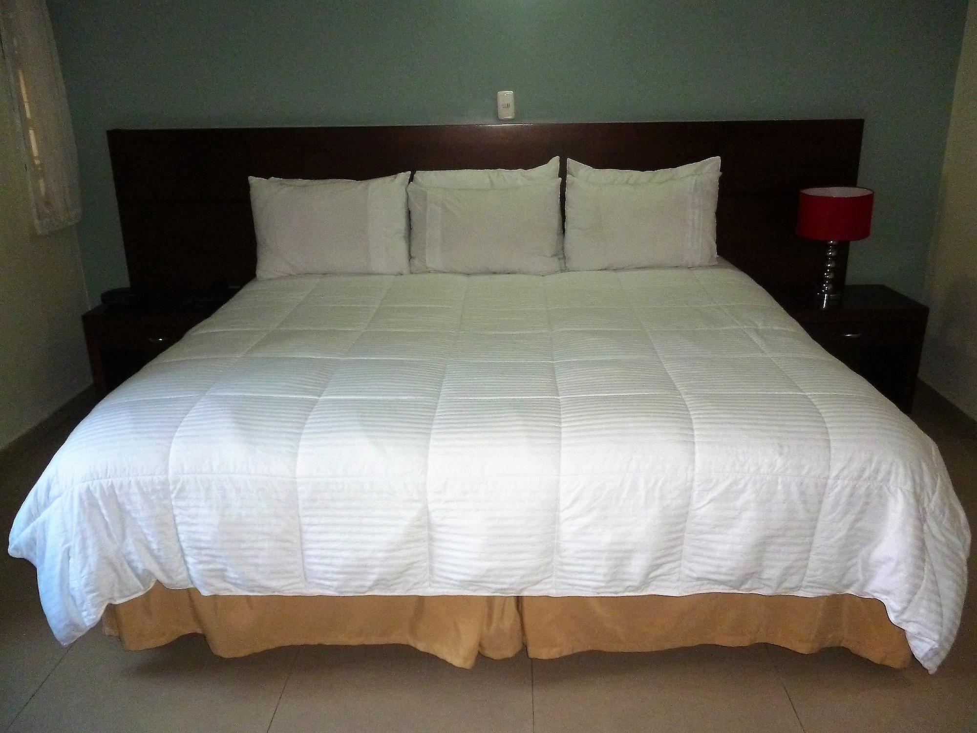Hotel Poblado Campestre เมเดยิน ภายนอก รูปภาพ