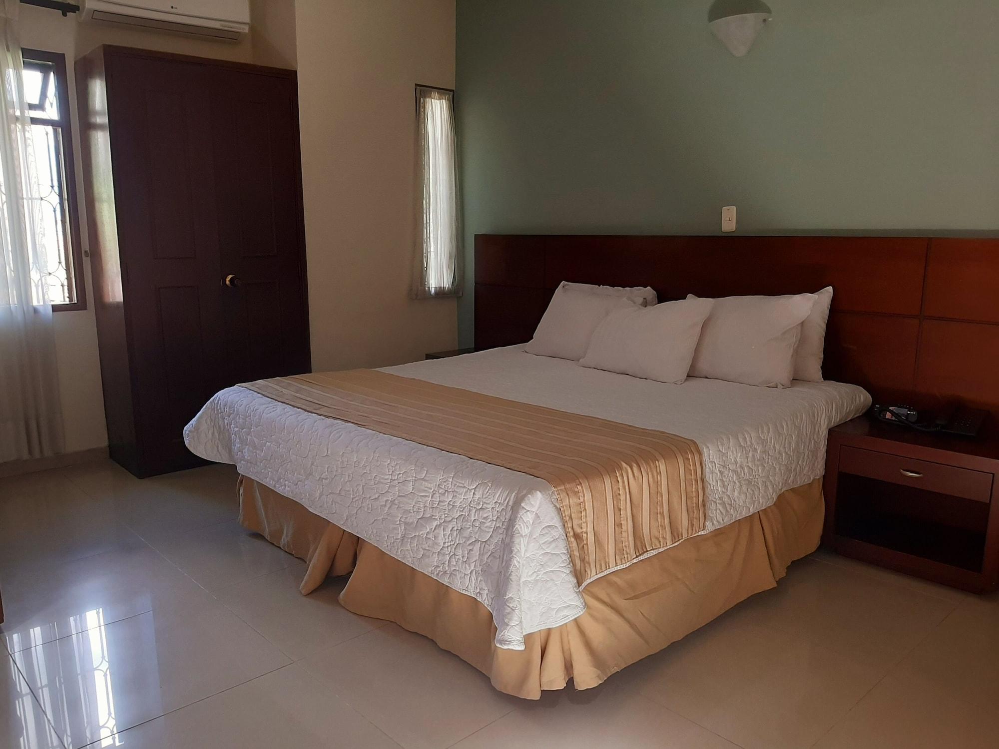 Hotel Poblado Campestre เมเดยิน ภายนอก รูปภาพ