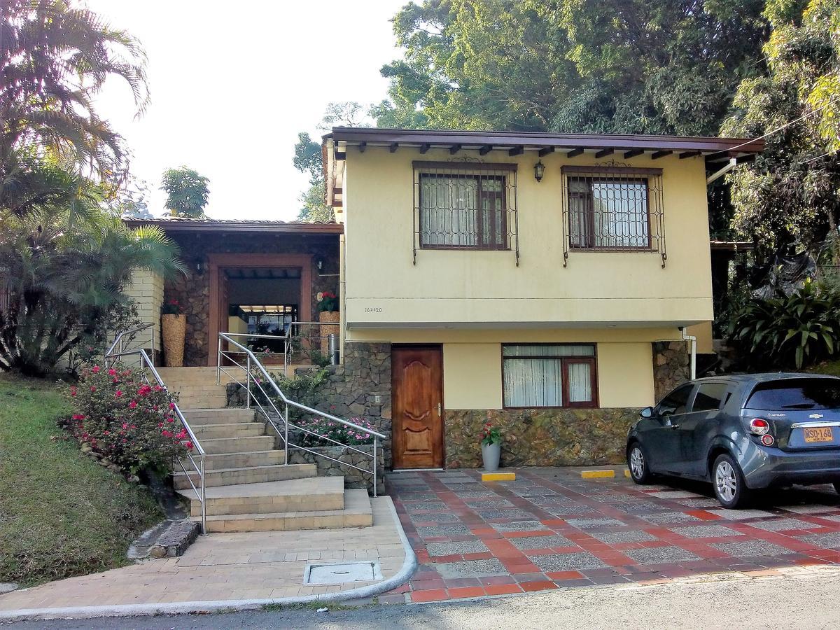 Hotel Poblado Campestre เมเดยิน ภายนอก รูปภาพ
